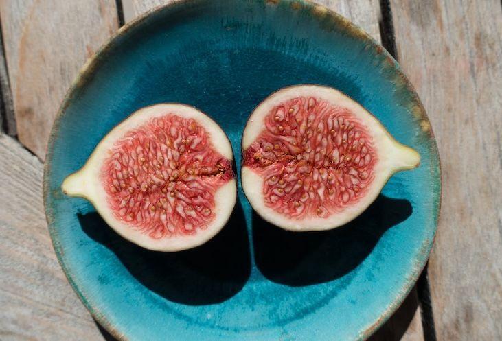 Figs on a plate